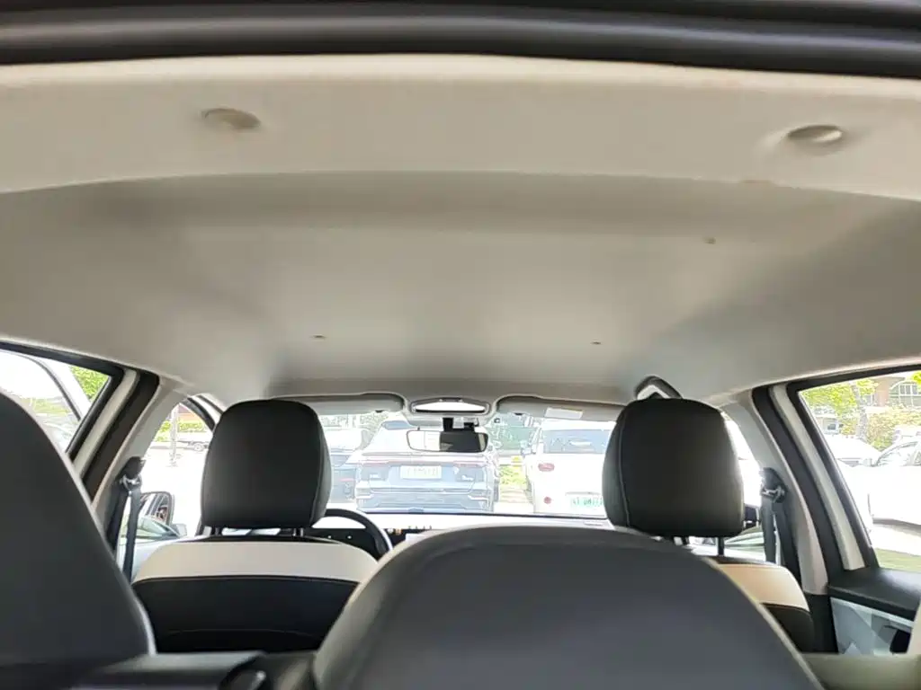 GEELY Geometry E Firefly 2023 model 320KM handsome tiger 5 seats купить на сайте DeffCars