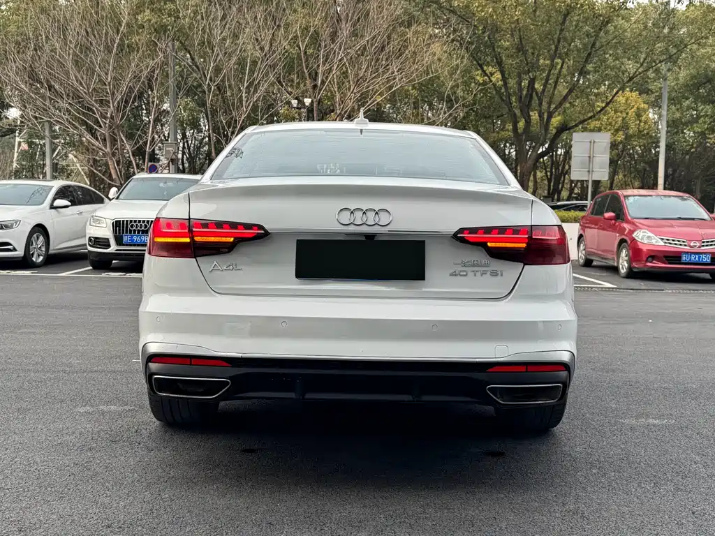 Audi A4L 2020 40 TFSI Fashionable and Dynamic купить на сайте DeffCars