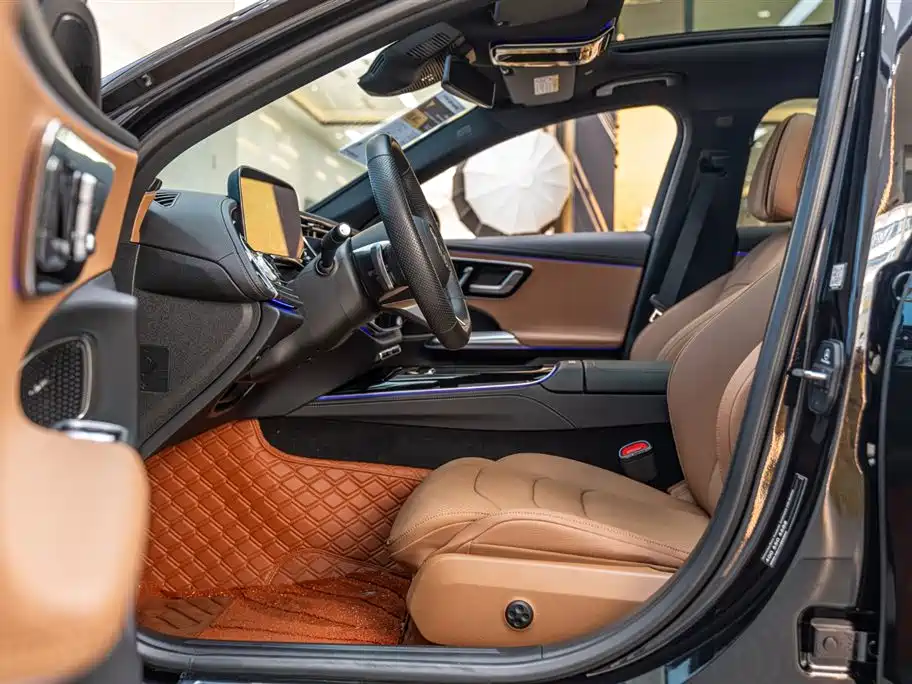Mercedes-Benz E-Class 2024 E 260 L Sports купить на сайте DeffCars