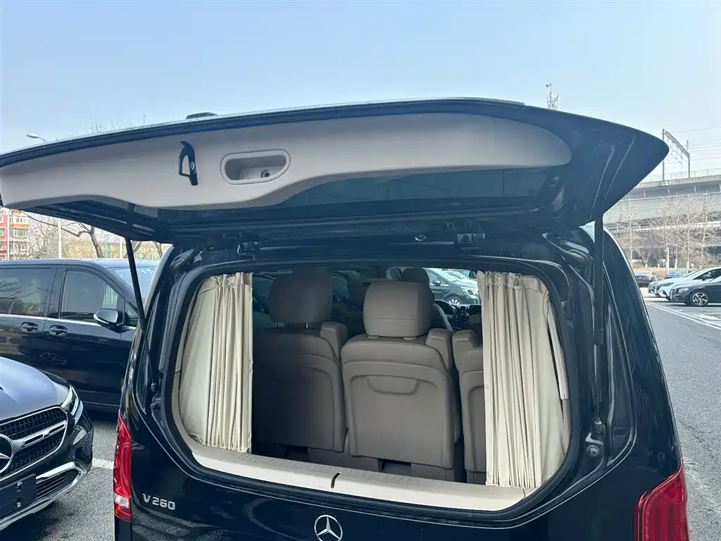 Mercedes-Benz V-Class 2022 V 260 Premium Edition купить на сайте DeffCars