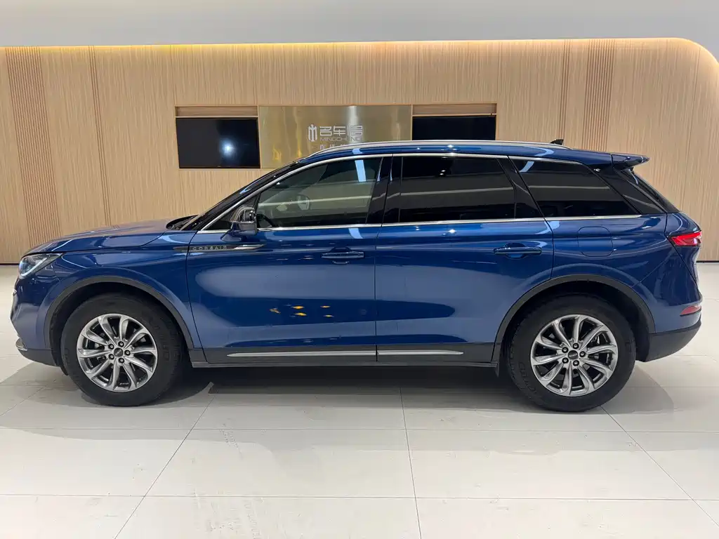 Adventurer 2020 2.0T two-wheel drive exclusive edition купить на сайте DeffCars