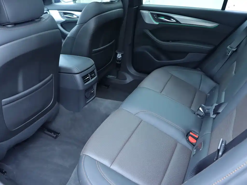 Cadillac CT5 2020 facelift 28T leading sports model купить на сайте DeffCars