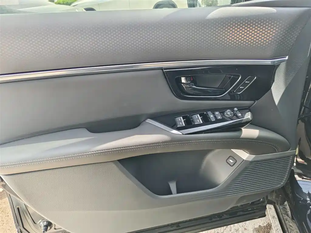 GAC Honda P7 2025 Rear Drive Long Range Pro купить на сайте DeffCars