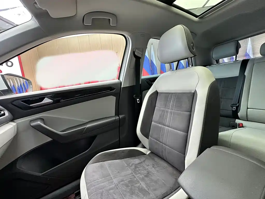 T-ROC 2021 280TSI DSG four-wheel drive luxury intelligent connected version купить на сайте DeffCars