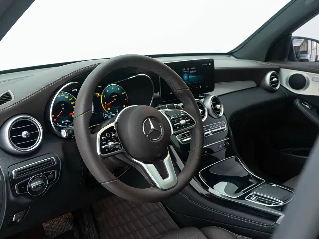 Mercedes-Benz GLC 2021 GLC 260 L 4MATIC Dynamic купить на сайте DeffCars