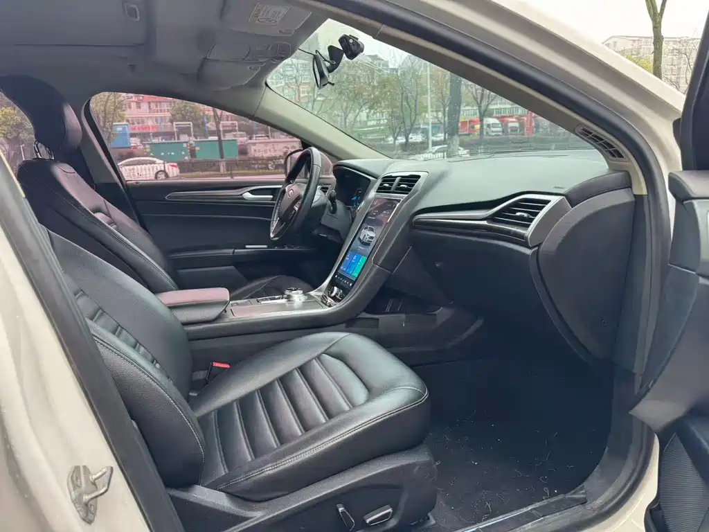 Mondeo 2020 EcoBoost 180 Fashion Model купить на сайте DeffCars
