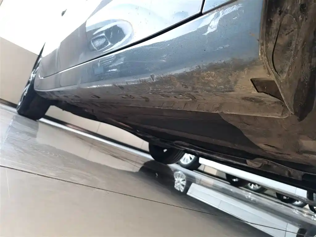 Roewe i5 2023 1.5L CVT Premium Edition купить на сайте DeffCars