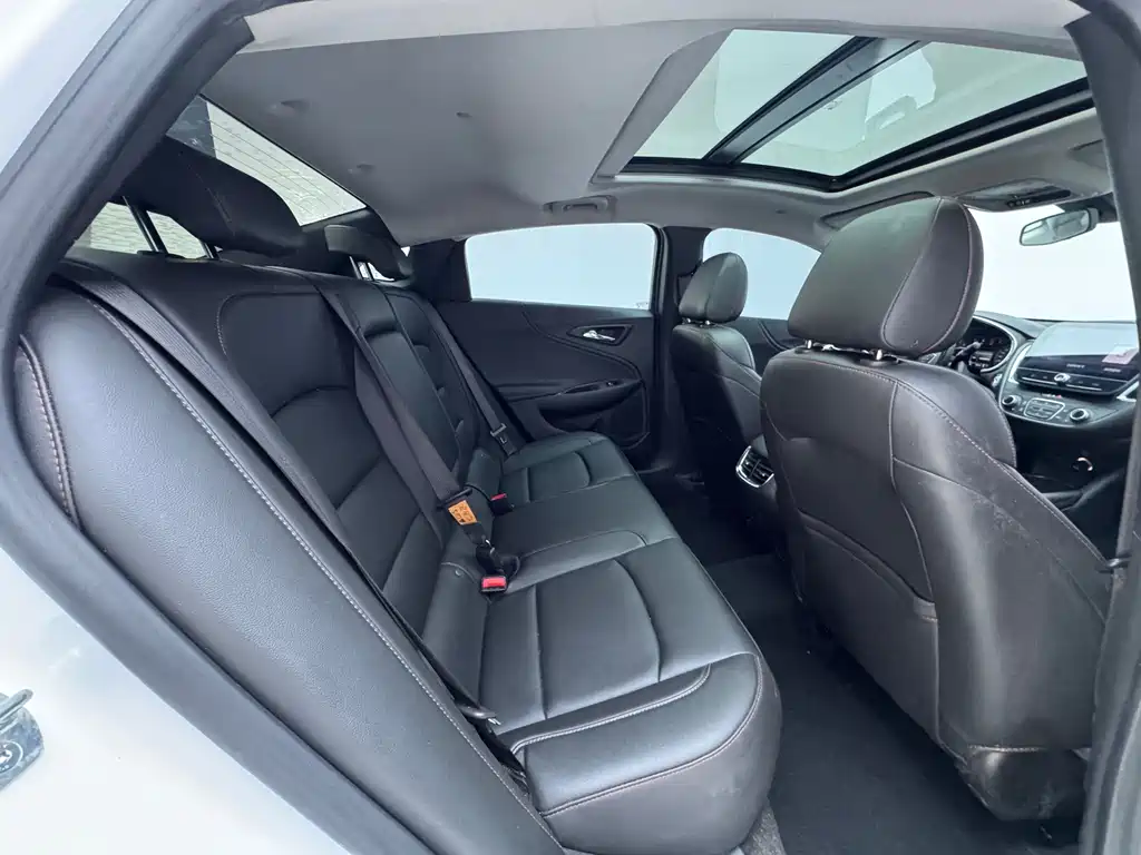 Malibu XL 2021 Redline 550T automatic sharp version купить на сайте DeffCars