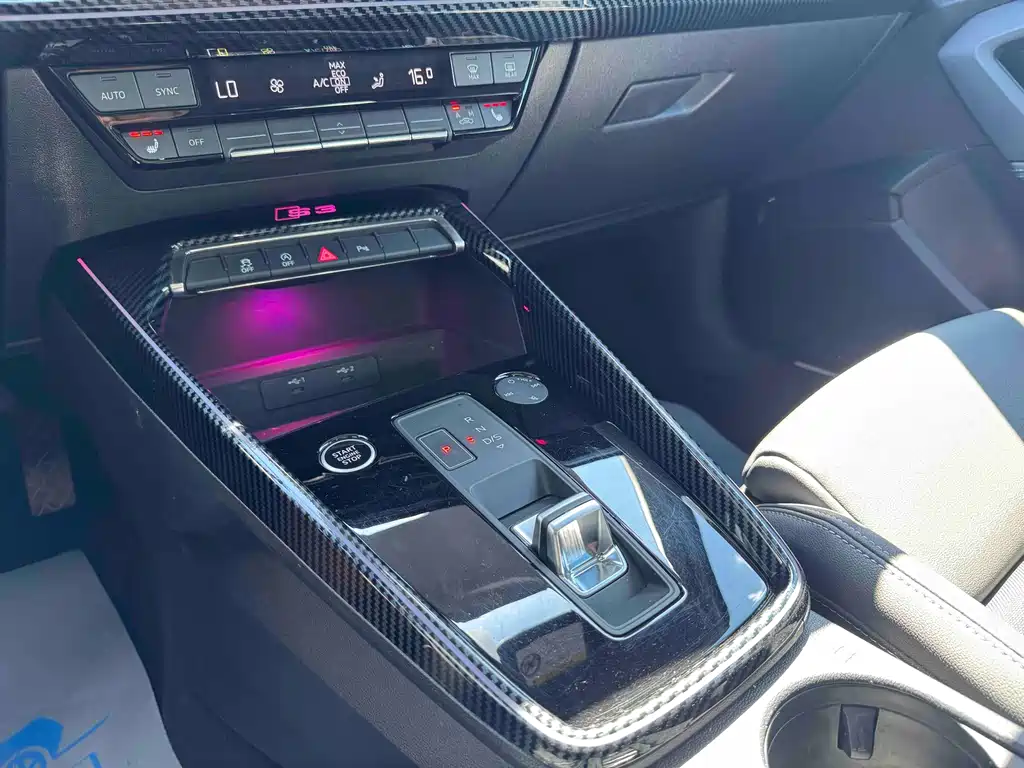 Audi A3 2022 A3L Limousine 35 TFSI Fashion Sporty купить на сайте DeffCars