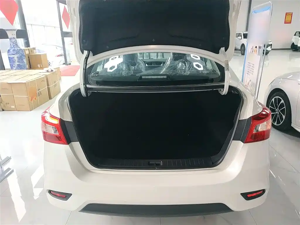 Sylphy 2024 model facelift 2 classic 1.6XE CVT comfort version купить на сайте DeffCars