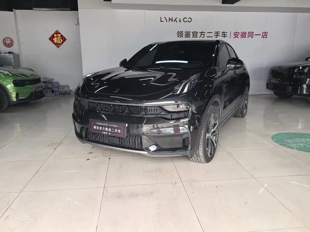 Lynk & Co 05 2023 2.0TD four-wheel drive Halo купить на сайте DeffCars