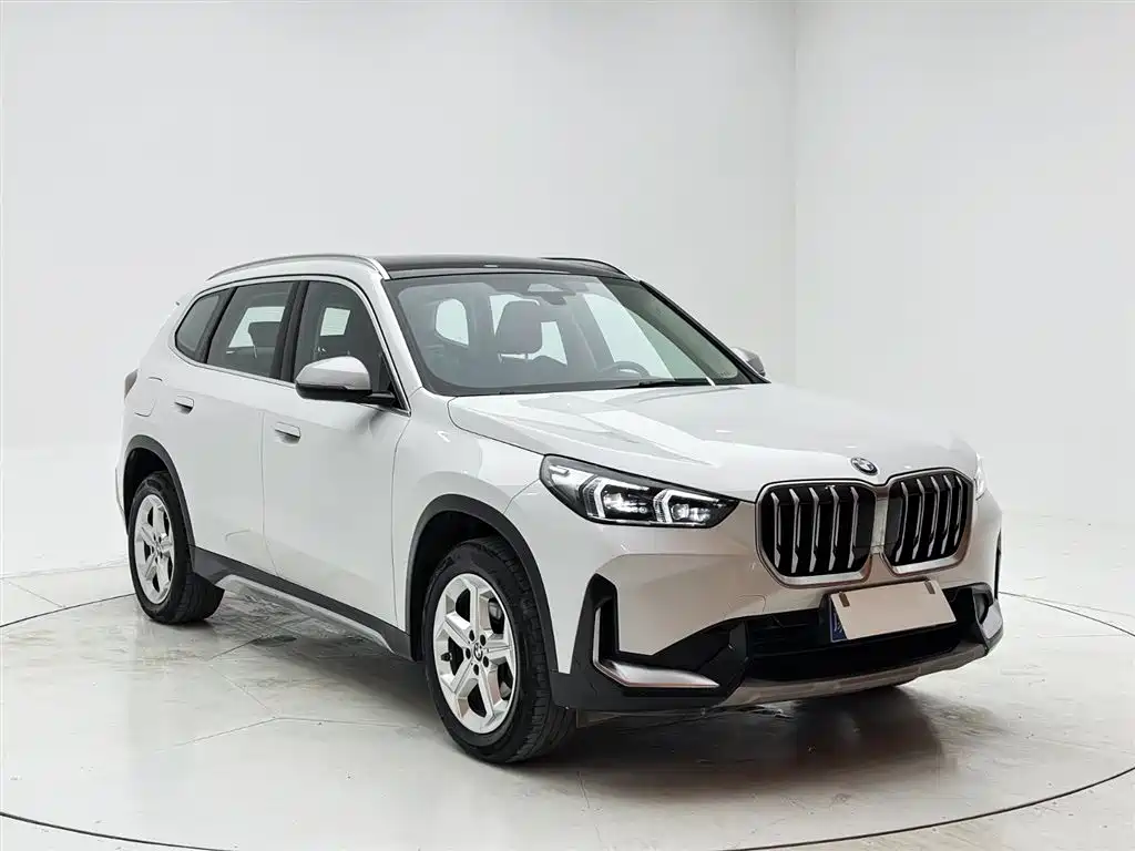 BMW X1 2023 sDrive20Li X Design Package купить на сайте DeffCars