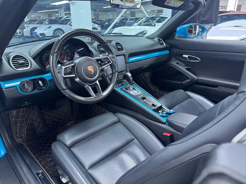 Porsche 718 2018 Boxster 2.0T купить на сайте DeffCars