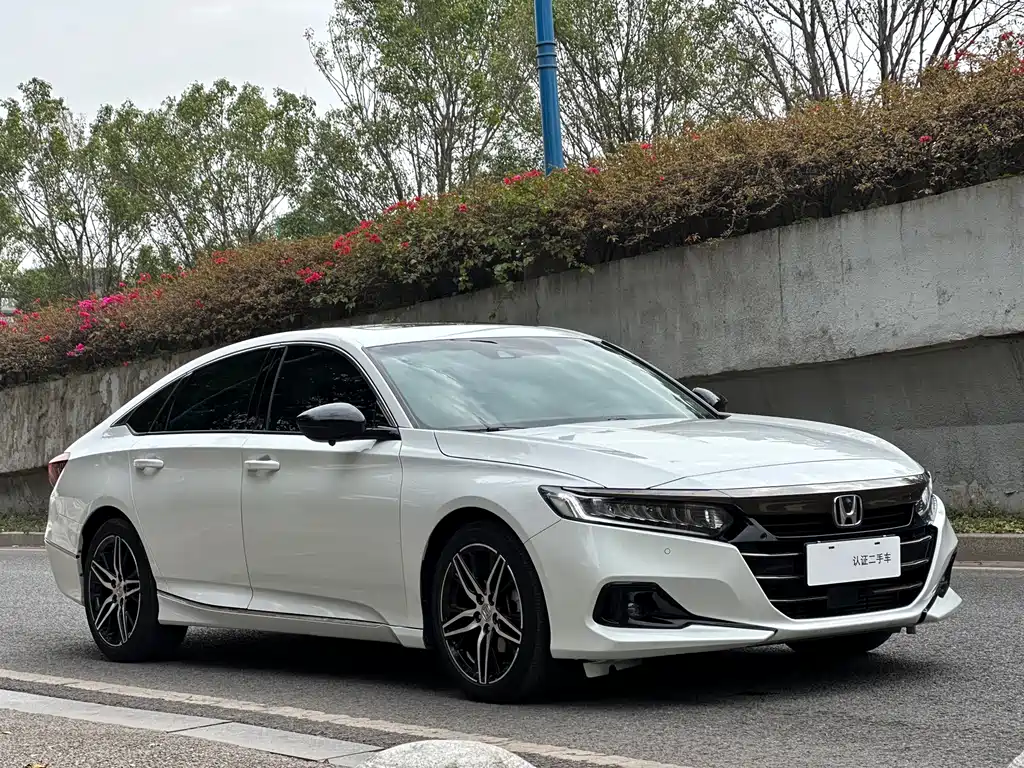 Accord 2022 260TURBO Magic Night Premium Edition купить на сайте DeffCars