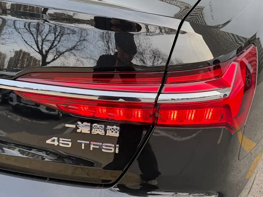 Audi A6L 2023 45 TFSI Premium Dynamic Model купить на сайте DeffCars