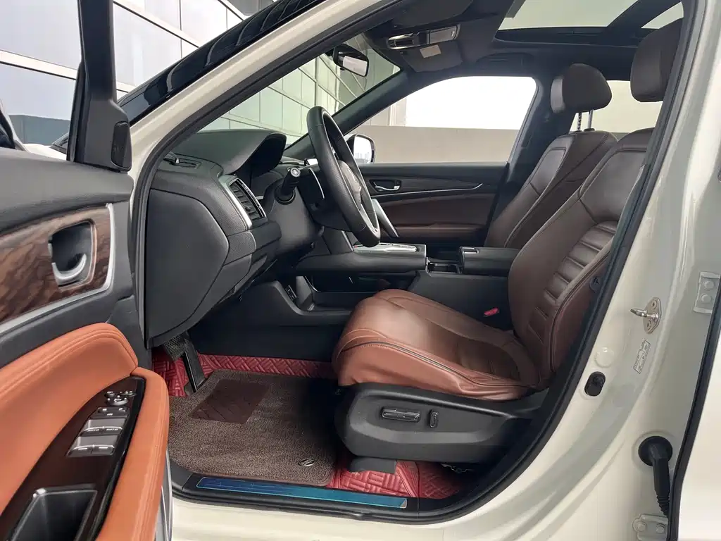 Honda UR-V 2017 370TURBO 2WD Premium Edition National V купить на сайте DeffCars