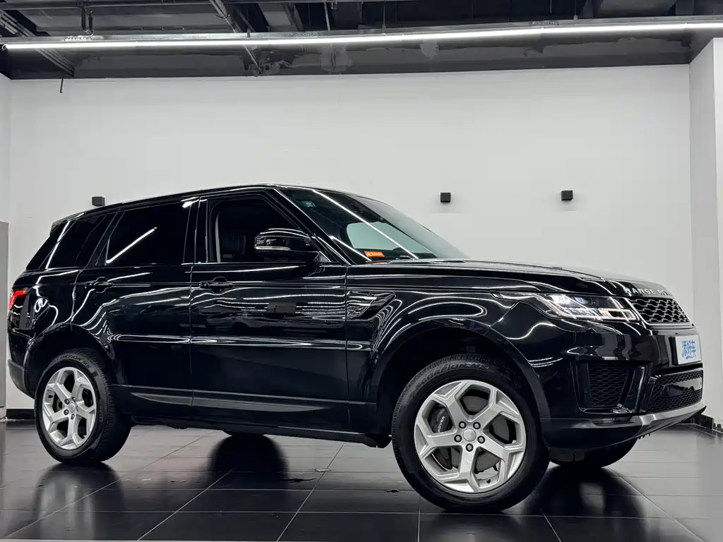 Range Rover Sport New Energy 2021 P400e SE купить на сайте DeffCars
