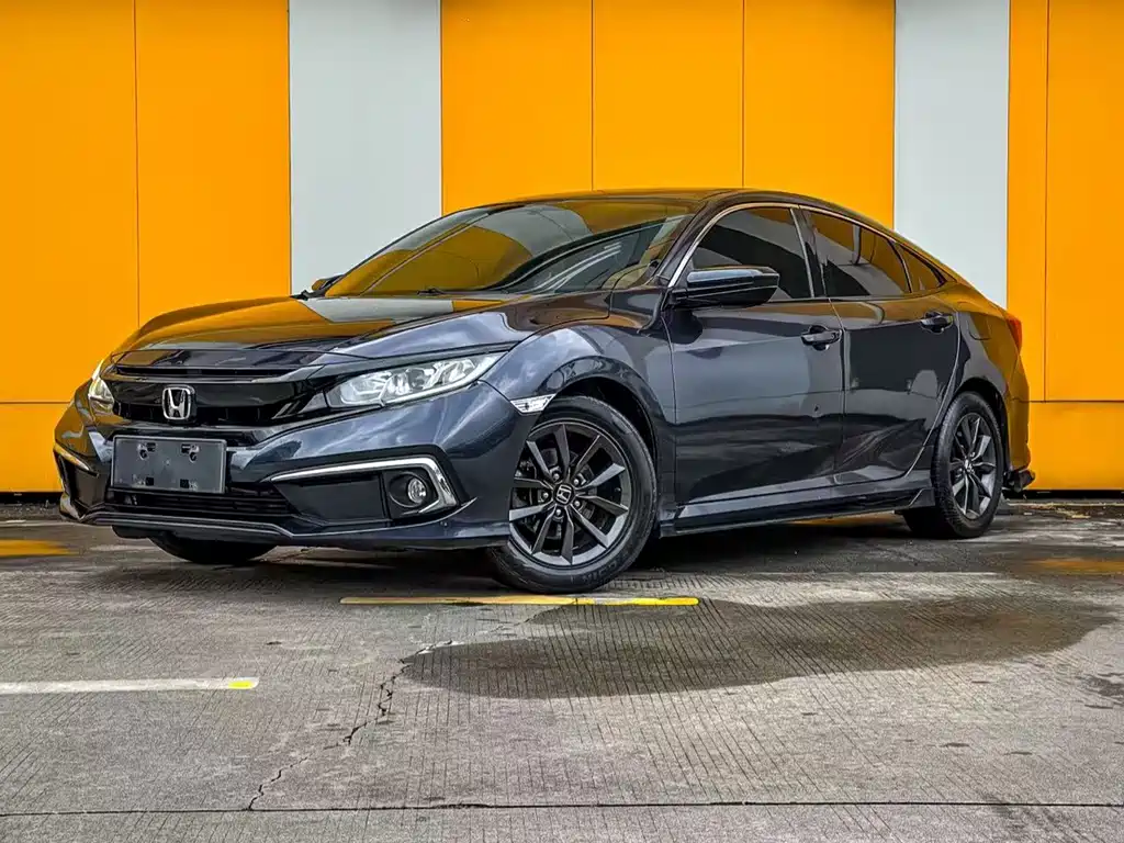 Civic 2019 220TURBO CVT Dynamic Edition National V купить на сайте DeffCars