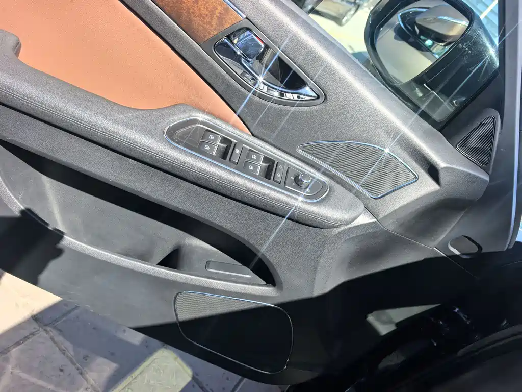 Hongqi H7 2015 1.8T technical model купить на сайте DeffCars
