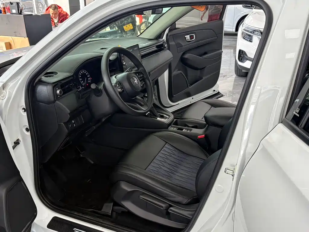 Binzhi 2023 1.5L CVT technology version купить на сайте DeffCars