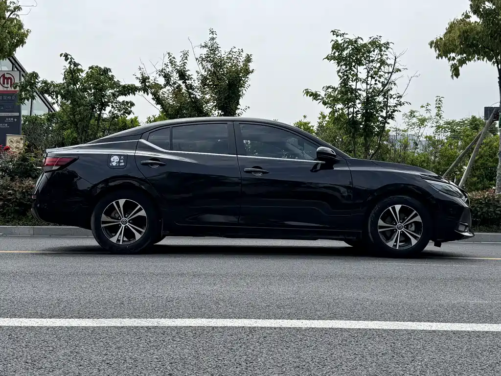 Sylphy 2021 1.6L XL CVT Enjoy Edition купить на сайте DeffCars