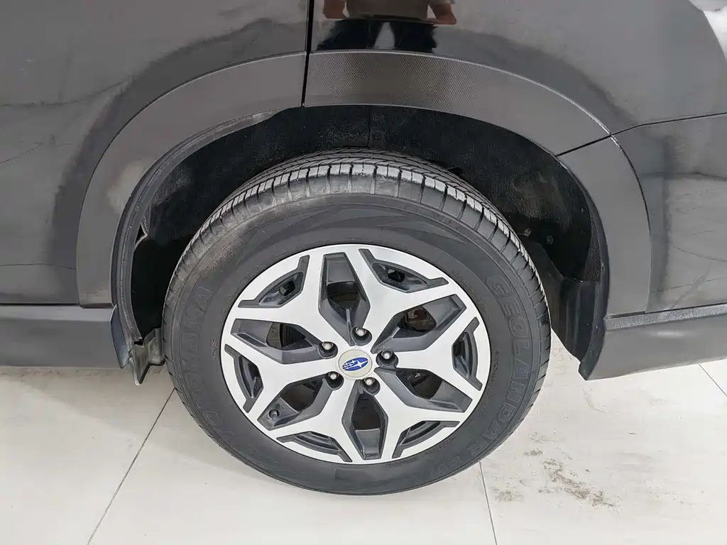 Forester 2019 2.0i Deluxe Edition купить на сайте DeffCars