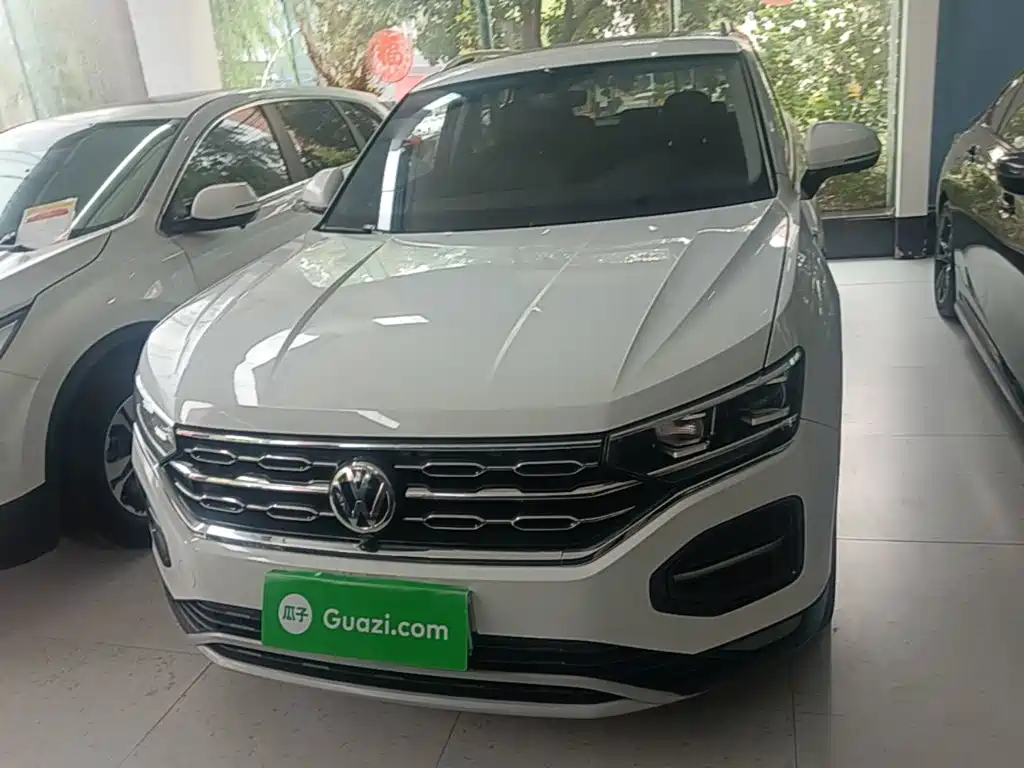 TYRON 2021 330TSI two-wheel drive luxury smart connected version купить на сайте DeffCars