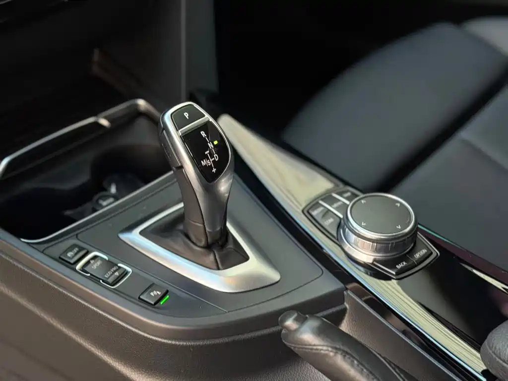 BMW 3 Series 2018 320Li Leading M Sports Package купить на сайте DeffCars