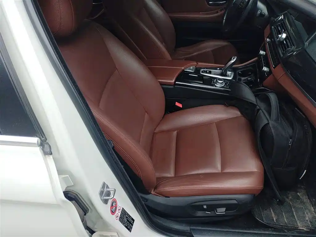 BMW 5 Series Imported 2014 520i Elegant купить на сайте DeffCars