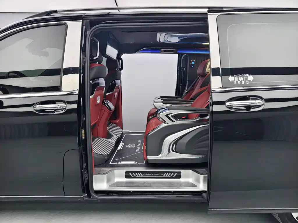 Vito 2021 2.0T Business Edition 7 seats купить на сайте DeffCars