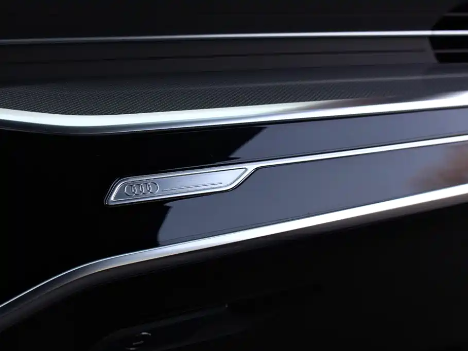 Audi A6L 2021 45 TFSI Premium Dynamic Model купить на сайте DeffCars