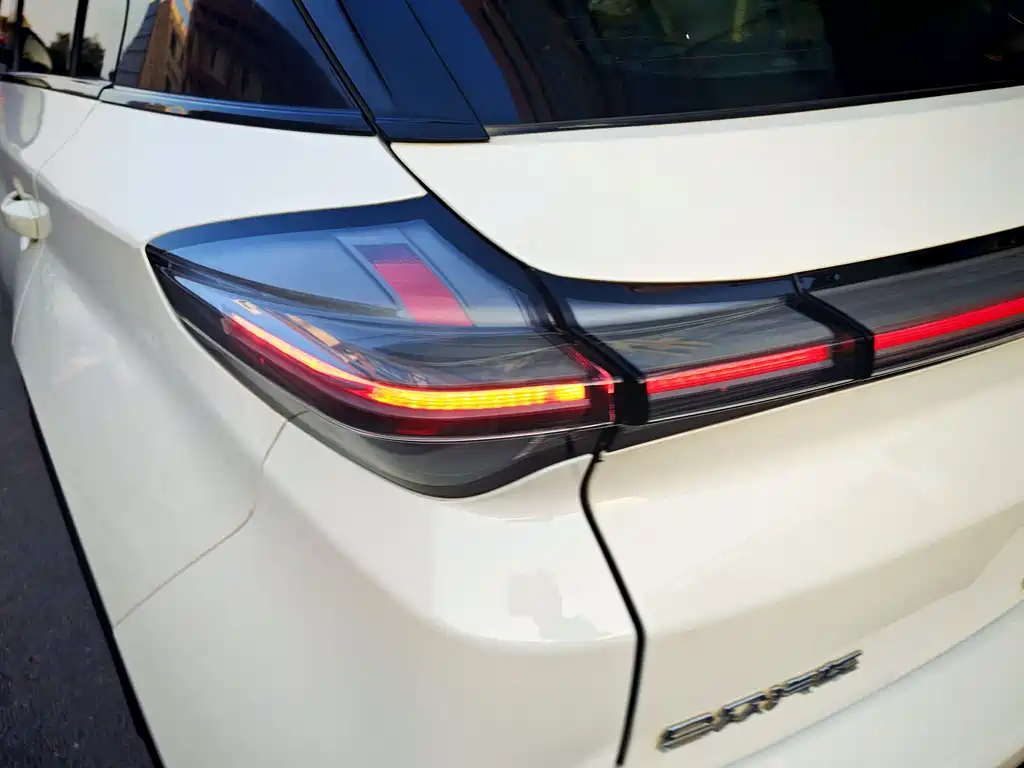 Nezha U 2022 Pro 400 Changxing Edition купить на сайте DeffCars