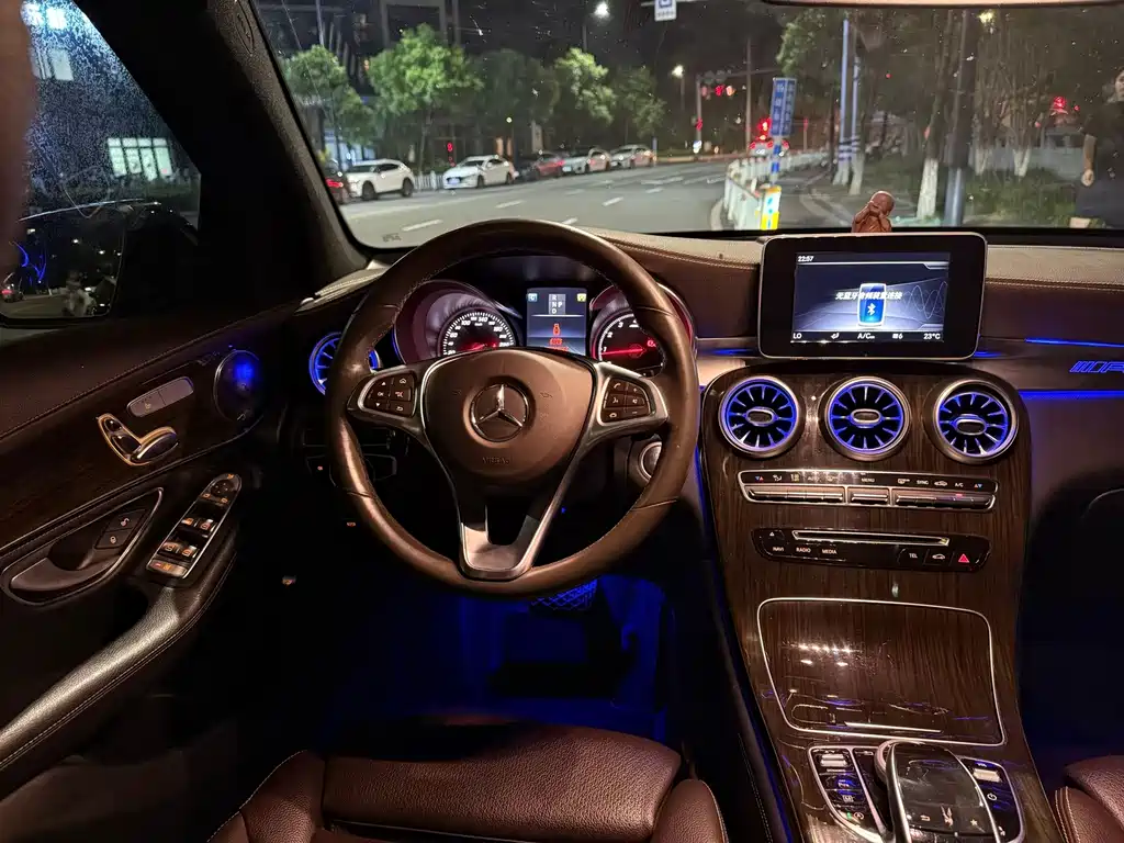Mercedes-Benz GLC 2018 GLC 260 4MATIC Dynamic купить на сайте DeffCars