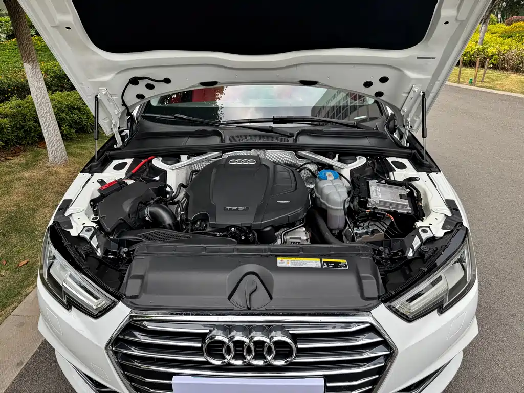 Audi A4L 2019 40 TFSI Enterprising National V купить на сайте DeffCars
