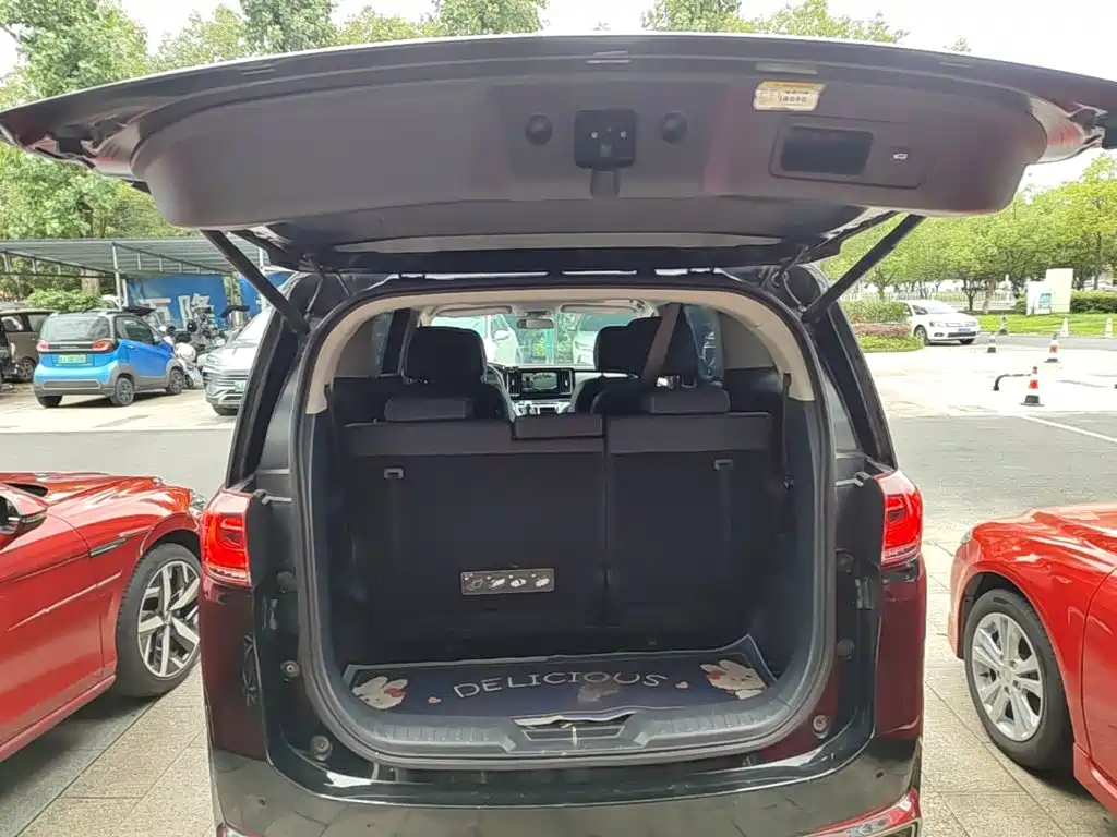 Trumpchi M8 2023 Lingxiu Series 390T Deluxe Edition купить на сайте DeffCars