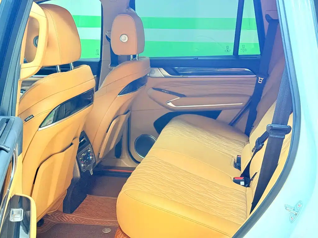 Tank 500 New Energy 2024 Hi4-T купить на сайте DeffCars