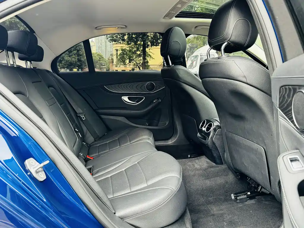 Mercedes-Benz C-Class 2019 C 180 L Fashionable Sports Edition купить на сайте DeffCars