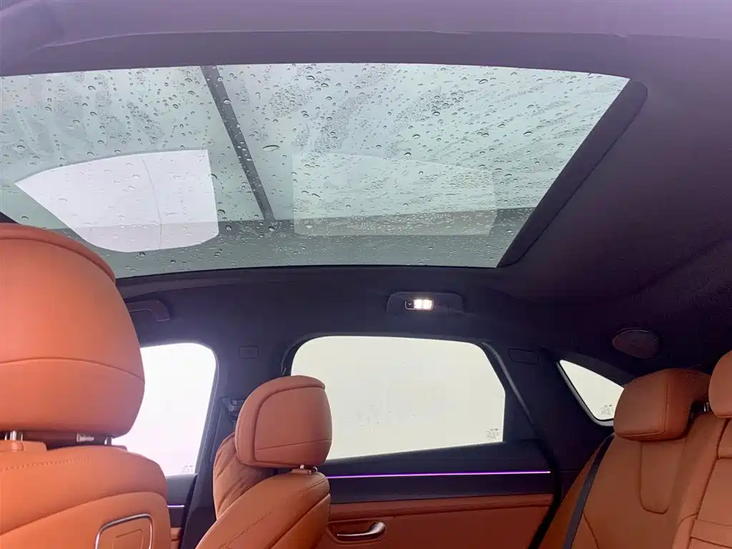 Wenjie M5 2025 extended range Ultra four-wheel drive version купить на сайте DeffCars