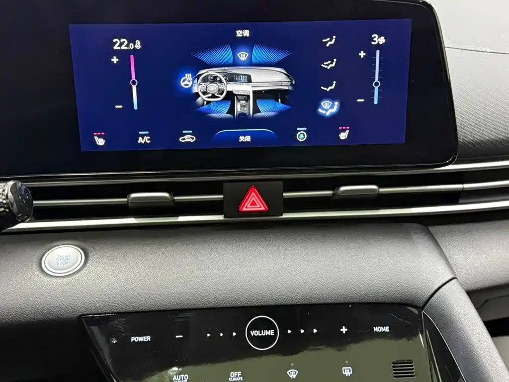 Elantra 2022 1.5L CVT LUX Premium Edition купить на сайте DeffCars