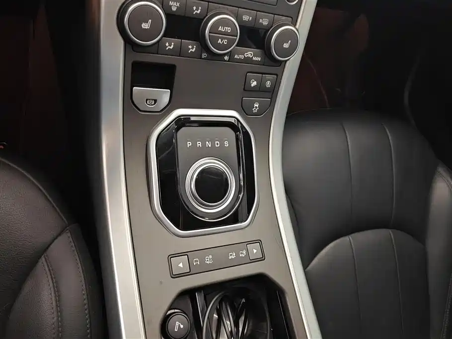 Range Rover Evoque 2018 240PS SE Zhiyao Edition купить на сайте DeffCars