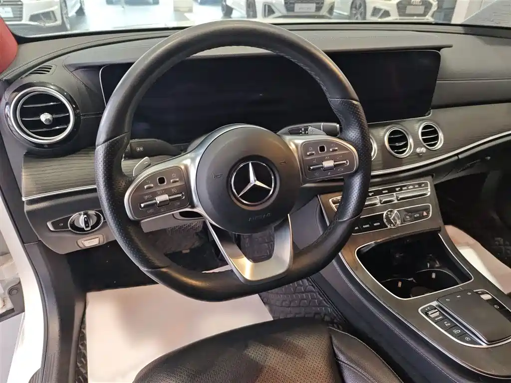 Mercedes-Benz E-Class 2020 E 300 L Sporty and Fashionable купить на сайте DeffCars