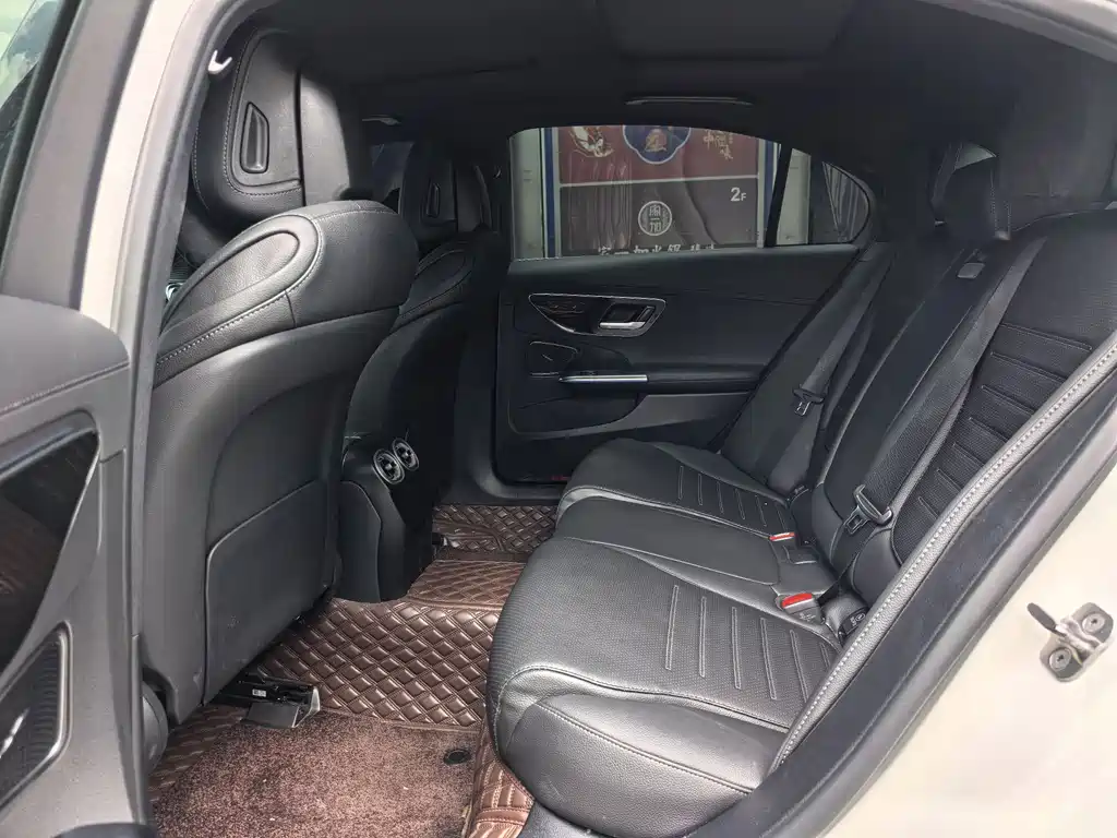 Mercedes-Benz C-Class 2024 facelift three C 260 L sports version купить на сайте DeffCars