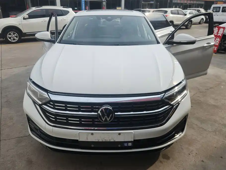 Sagitar 2023 300TSI DSG Excellence Edition купить на сайте DeffCars