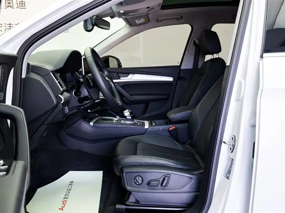 Audi Q5L 2020 facelift 40 TFSI enjoys fashionable style купить на сайте DeffCars