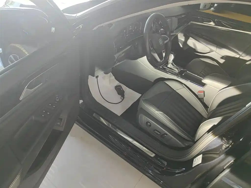 Passat 2022 330TSI Elite Edition купить на сайте DeffCars