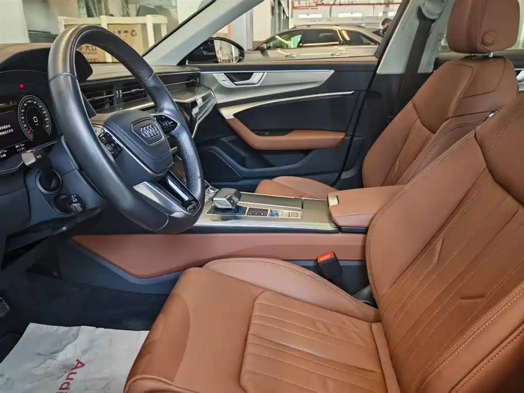 Audi A6L 2024 45 TFSI Premium Elegant Model купить на сайте DeffCars