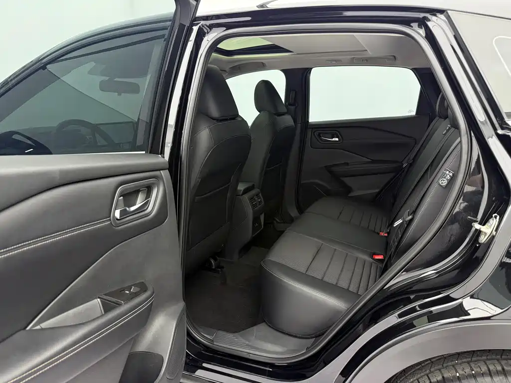Qashqai 2023 1.3T CVT Deluxe Edition купить на сайте DeffCars