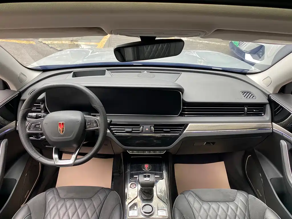 Hongqi HS5 2019 2.0T Zhilian Qixiang four-wheel drive version купить на сайте DeffCars