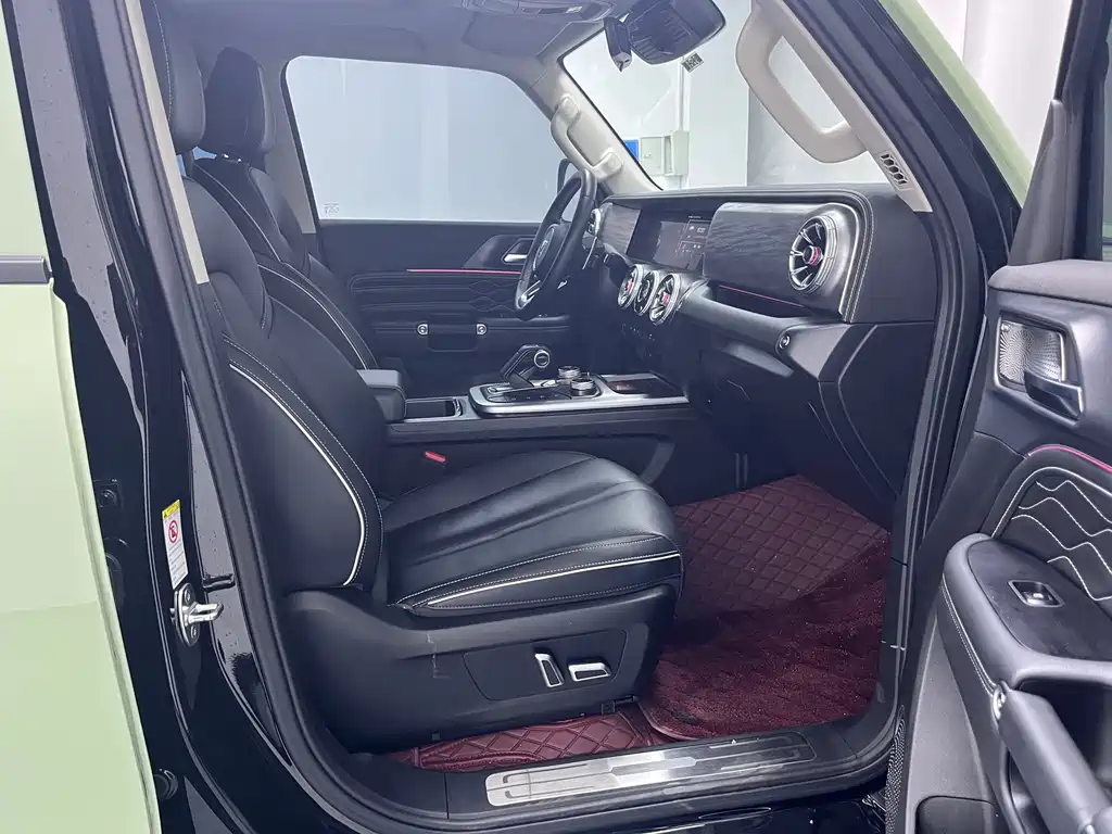 Tank 300 2024 2.0T Conqueror купить на сайте DeffCars