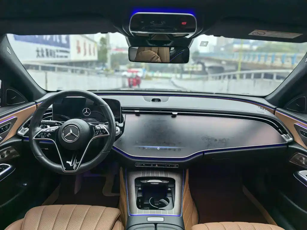 Mercedes-Benz E-Class 2024 E 300 L Luxury Model купить на сайте DeffCars
